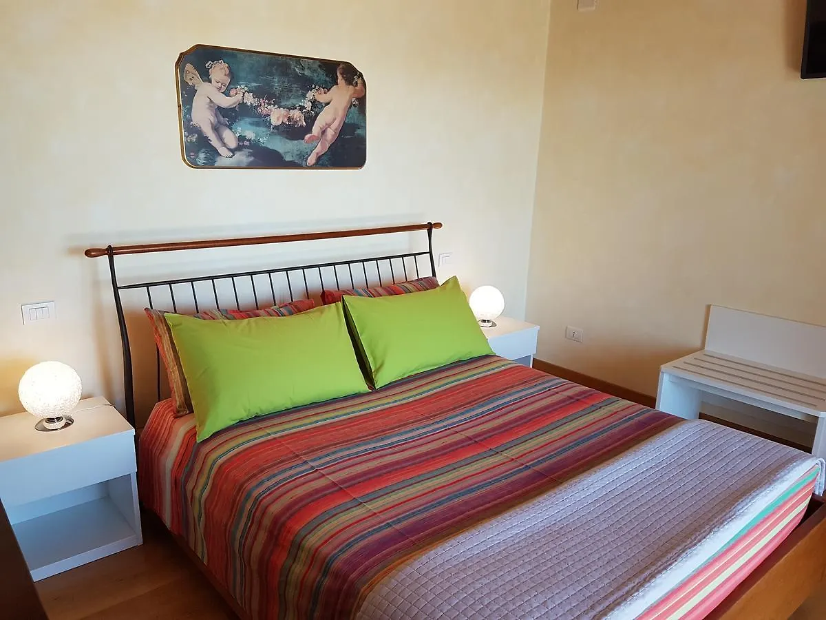 B&B La Rubiana Caprino Veronese Bed & Breakfast